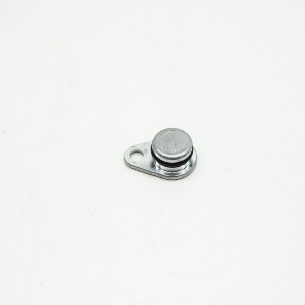 1316062 - LAND ROVER DISCOVERY III L319 Engine Plug 1316062 NEW GENUINE
