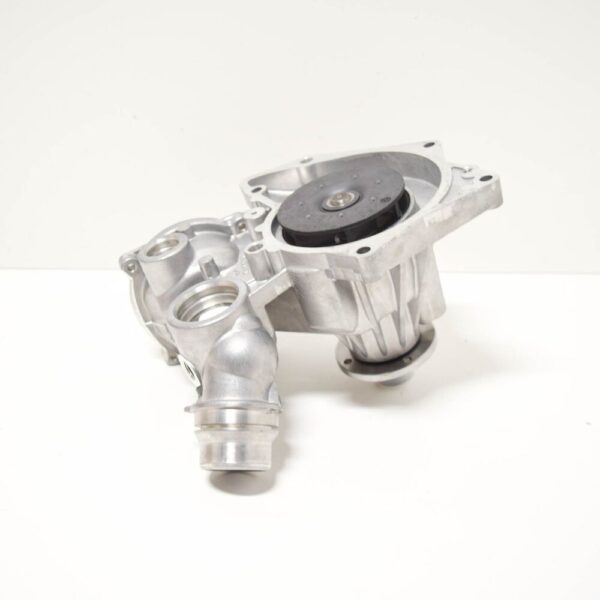 8510324 - LAND ROVER RANGE ROVER L322 water pump 8510324 mint condition