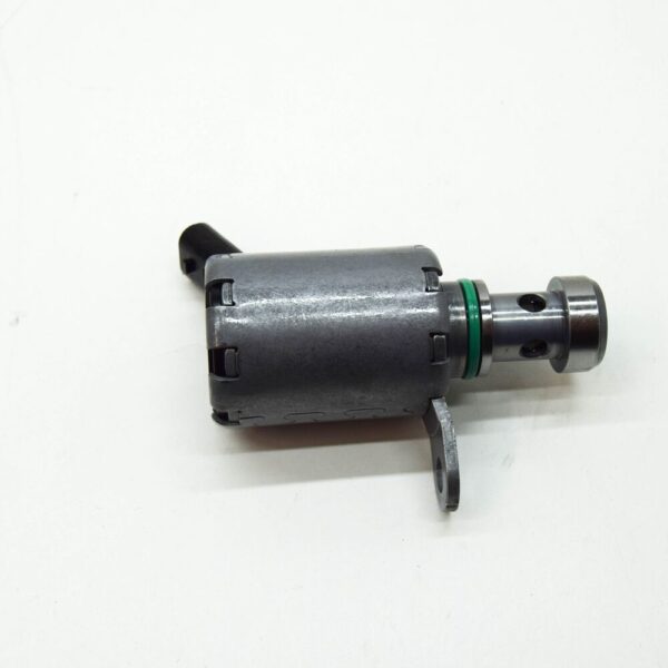 AJ813393 - JAGUAR F-PACE X761  Piston Cooling Jet AJ813393 New Genuine