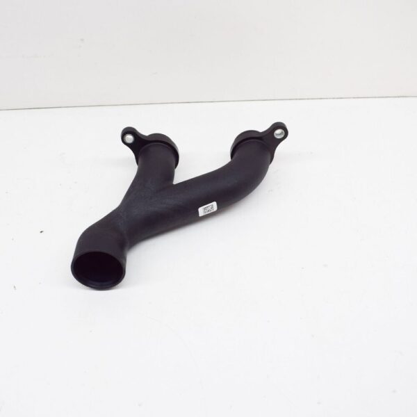 AJ813865 - JAGUAR F-PACE X761 Lower Hose of Water Outlet AJ813865 NEW GENUINE