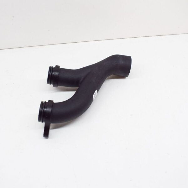 AJ813865 - JAGUAR F-PACE X761 Lower Hose of Water Outlet AJ813865 NEW GENUINE