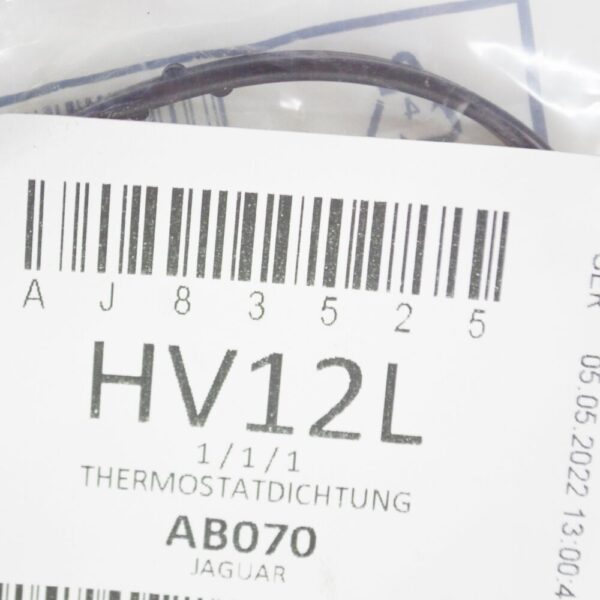 AJ83525 - Jaguar XJ X250 Thermostat-O-Ring Gasket AJ83525, New Original