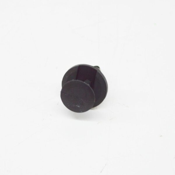 ANR2224 - 5PCS NEW LAND ROVER DISCOVERY SPORT L550 REAR LINER RETAINER ANR2224