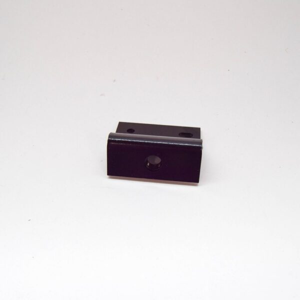 AQU500140 - LAND ROVER DEFENDER L316 Truck Cab Mounting Bracket AQU500140 NEW GENUINE