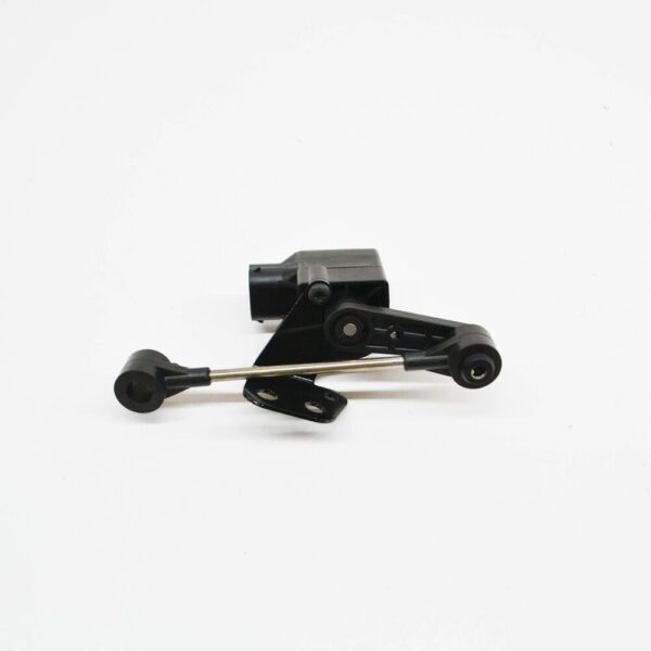 C2C40511 - Jaguar XJ X350 Rear Left Air Suspension Height Sensor C2C40511 NEW GENUINE