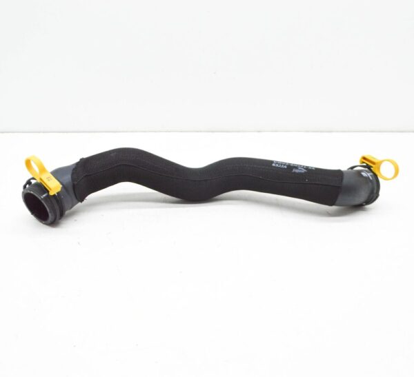 C2D25041 - JAGUAR XJ X351 Coolant Hose Top Right C2D25041 NEW ORIGINAL