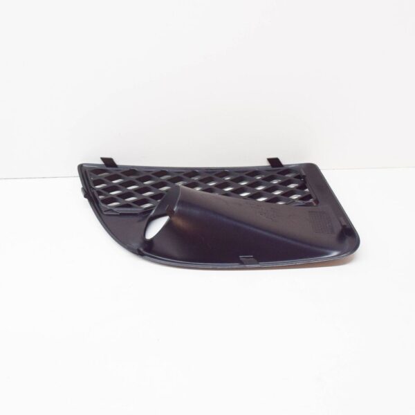 C2P13687XXX - JAGUAR XK Convertible X150 Front Bumper Right Grill  C2P13687XXX  New Genuine