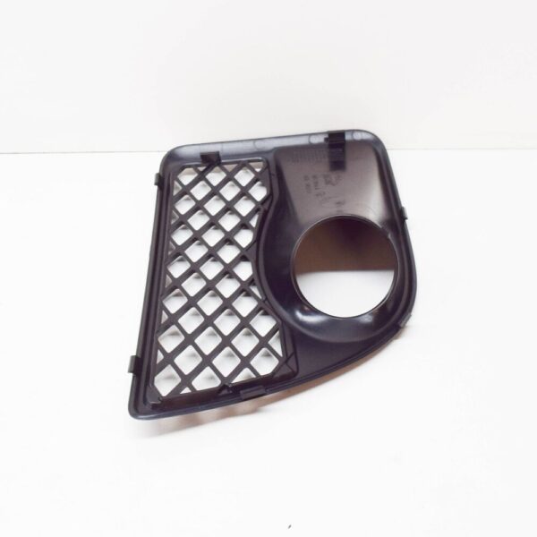 C2P13687XXX - JAGUAR XK Convertible X150 Front Bumper Right Grill  C2P13687XXX  New Genuine