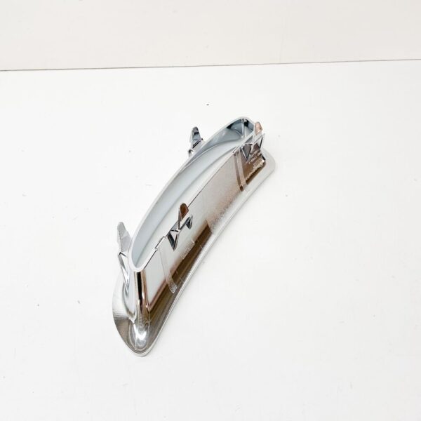 C2P21086 - JAGUAR XK Coupe X150 Front Left Bumper Air Vent Grid C2P21086 NEW GENUINE