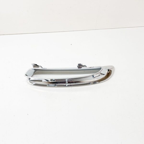 C2P21086 - JAGUAR XK Coupe X150 Front Left Bumper Air Vent Grid C2P21086 NEW GENUINE
