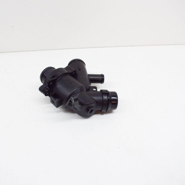 C2Z19929 - Jaguar F-Type Coupe Coolant Thermostat Housing C2Z19929 NEW GENUINE
