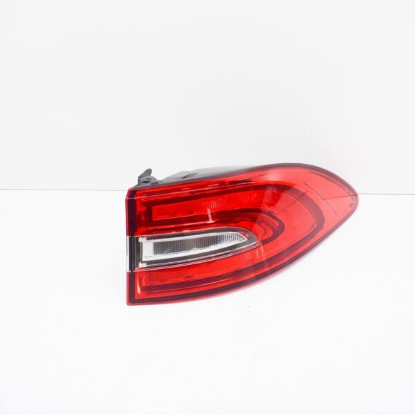 C2Z30816 - Jaguar XF X250 Estate Rear Right Outer Taillight C2Z30816 NEW GENUINE