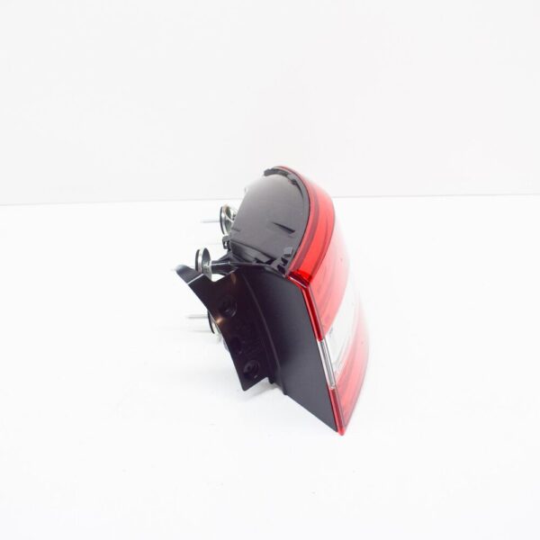 C2Z30816 - Jaguar XF X250 Estate Rear Right Outer Taillight C2Z30816 NEW GENUINE