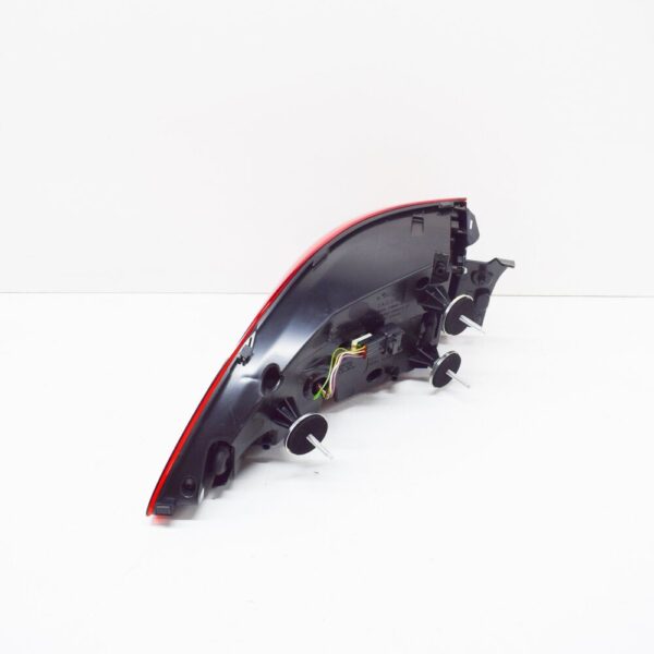 C2Z30816 - Jaguar XF X250 Estate Rear Right Outer Taillight C2Z30816 NEW GENUINE
