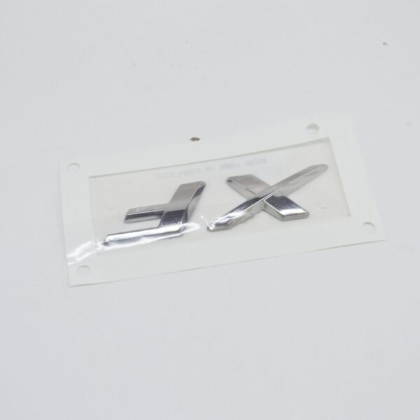 C2Z31121 - Jaguar XF X250 Tailgate Emblem C2Z31121, Original