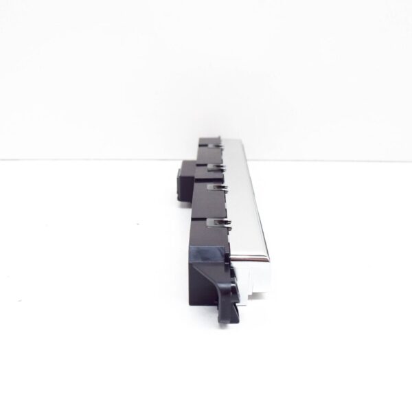 C2Z31425 - NEW GENUINE JAGUAR XF X250 Power Switch C2Z31425
