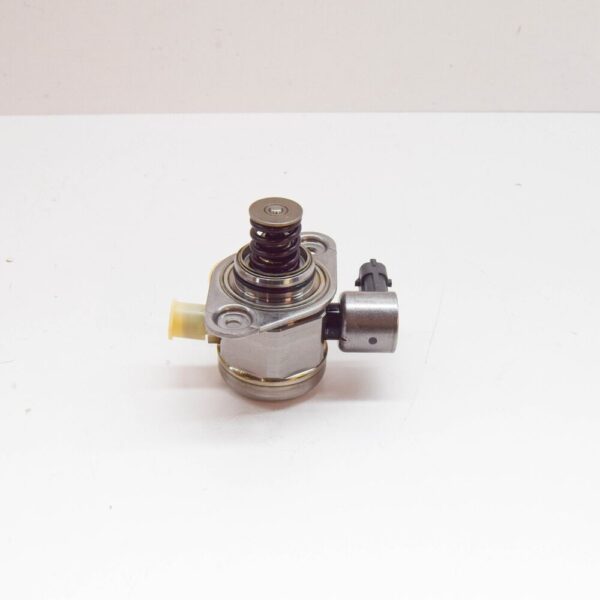 C2Z31827 - Jaguar F-Pace X761 Rear Fuel Pump C2Z31827 NEW GENUINE