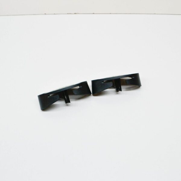 DAS100150 - LAND ROVER DEFENDER Pick-up 110 Front Grill Emblem DAS100150 NEW Original