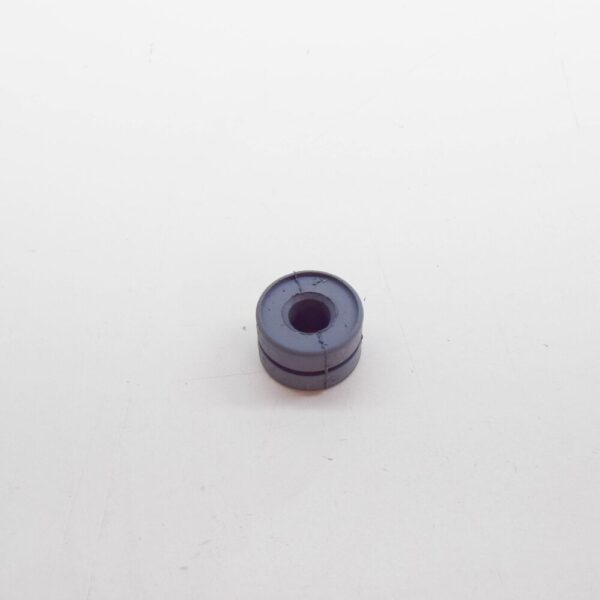 DLR000020 - LR RANGE ROVER L322 Windshield Wiper Linkage Grommet DLR000020 NEW GENUINE