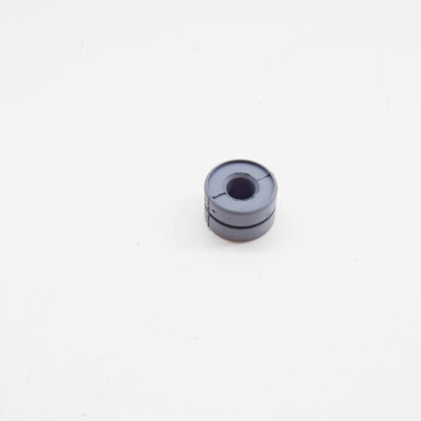 DLR000020 - LR RANGE ROVER L322 Windshield Wiper Linkage Grommet DLR000020 NEW GENUINE