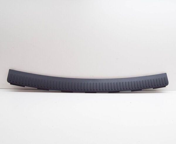 DOE000021PCL - Land Rover Range Rover Sport L320 Rear Bumper Step Pad DOE000021PCL NEW GENUINE