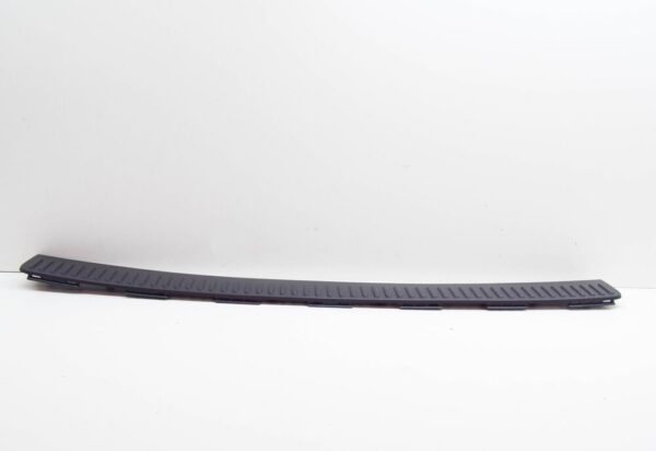 DOE000021PCL - Land Rover Range Rover Sport L320 Rear Bumper Step Pad DOE000021PCL NEW GENUINE