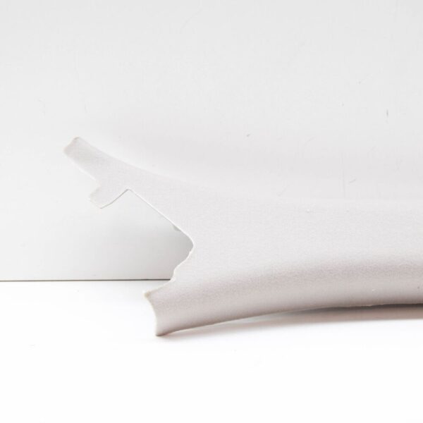 EMB500320LUM - LAND ROVER DISCOVERY L319 Right A Pillar Trim EMB500320LUM New Genuine
