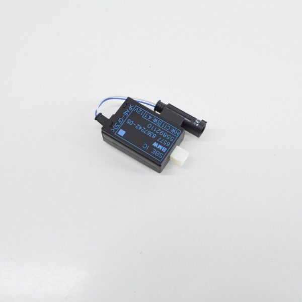 HGI000010 - LR RANGE ROVER L322 Occupant srs Control Module HGI000010 NEW