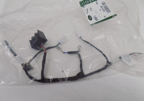 J9C14155 - JAGUAR F-PACE X761 Steering Wheel Harness J9C14155 NEW ORIGINAL