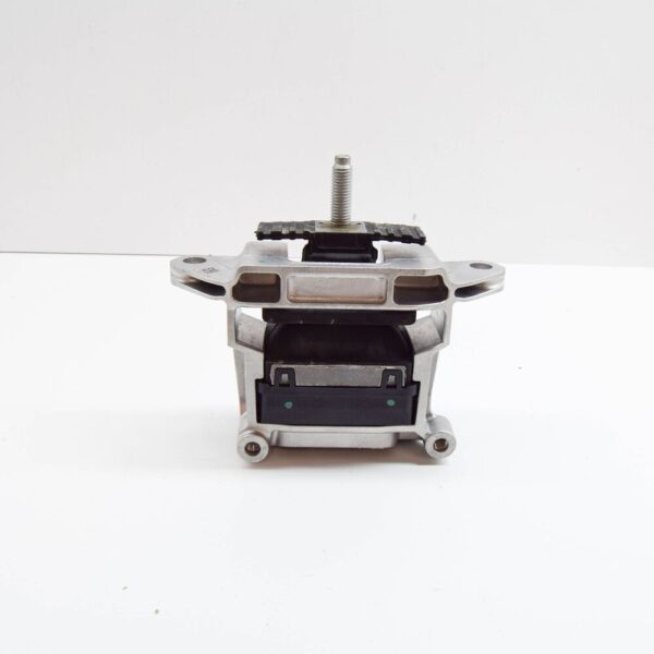 J9C19957 - Jaguar E-Pace X540 Engine Mount J9C19957 NEW