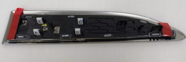 J9C28960 - Jaguar E-PACE X540 Front Right Fender Vent Bezel J9C28960 Part