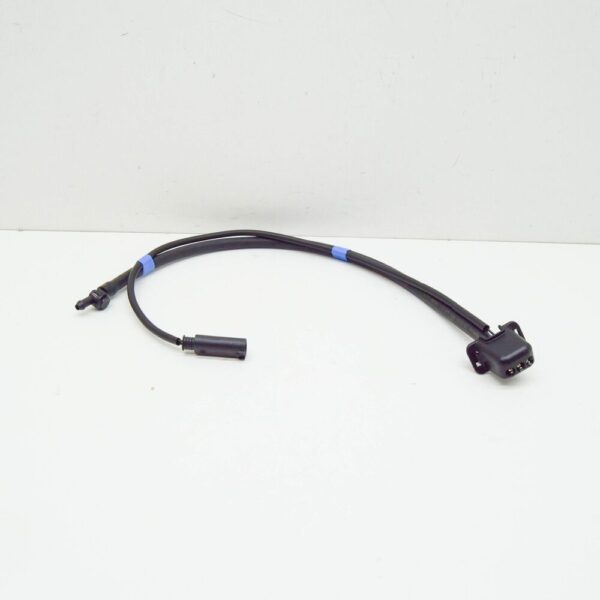 J9C4760 - Jaguar E-Pace X540 Windshield Washer Left Jet J9C4760 NEW GENUINE