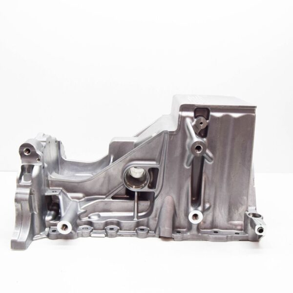 JDE38252 - JAGUAR F-PACE X761 Oil Pan Sump Body JDE41146 NEW GENUINE