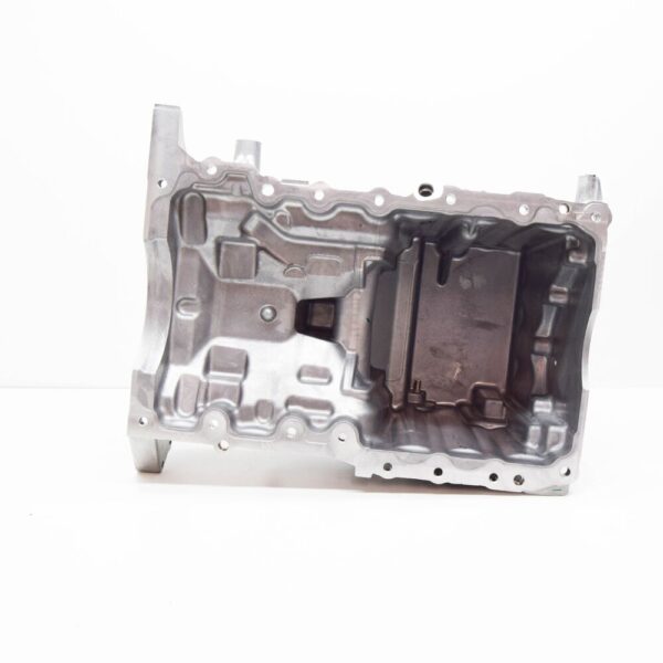 JDE38252 - JAGUAR F-PACE X761 Oil Pan Sump Body JDE41146 NEW GENUINE