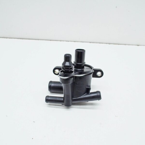 JDE38626 - Jaguar E-Pace X540 Oil Coolant Separator JDE38626 NEW GENUINE