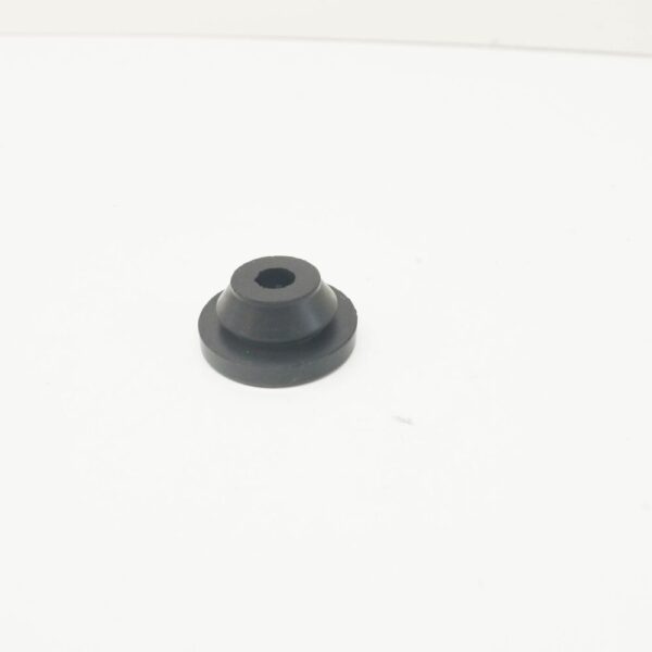 LR000753 - LAND ROVER FREELANDER L359 Air Cleaner Insulator LR000753 NEW GENUINE