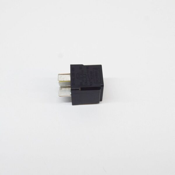 LR003750 - LR FREELANDER 2 L359 40 AMP 5 Port Mini Multi-Relay LR003750 NEW REAL