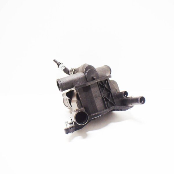 LR004318 - LAND ROVER RANGE ROVER L322 Thermostat Housing LR004318 New