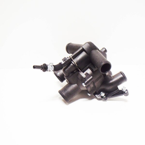 LR004318 - LAND ROVER RANGE ROVER L322 Thermostat Housing LR004318 New