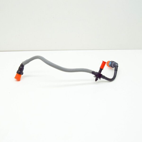 LR005687 - LAND ROVER DISCOVERY IV L319 Fuel Return Pipe LR005687 NEW GENUINE