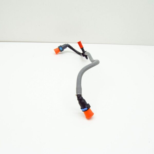LR005687 - LAND ROVER DISCOVERY IV L319 Fuel Return Pipe LR005687 NEW GENUINE