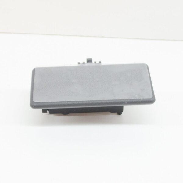 LR007072 - LAND ROVER FREELANDER L359 Glove Tray Lock LR007072 NEW GENUINE