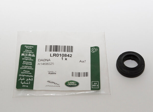 LR010842 - LAND ROVER DEFENDER L316 manual transmission seal LR010842 NEW original