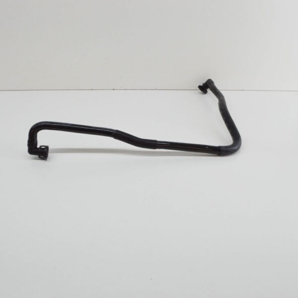 LR010867 - LAND ROVER DISCOVERY V L462 Engine Vent Tube LR010867 NEW GENUINE