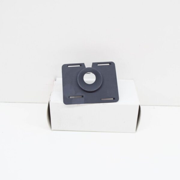 LR011451 - LR RR L322 Parking Aid Sensor Bezel Rear Right Outer LR011451 NEW GENUINE