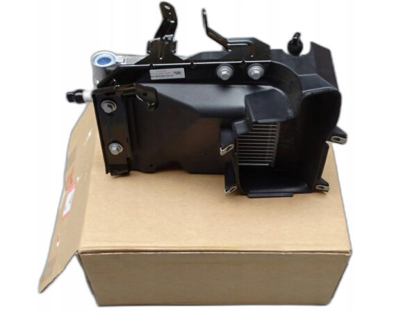 LR011466 - Land Rover Range Rover III L322 Additional Cooler LR011466 NEW ORIGINAL