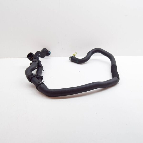 LR011480 - LAND ROVER RANGE ROVER 3 L322 Engine Coolant Crossover Pipe LR011480 NEW GENUINE