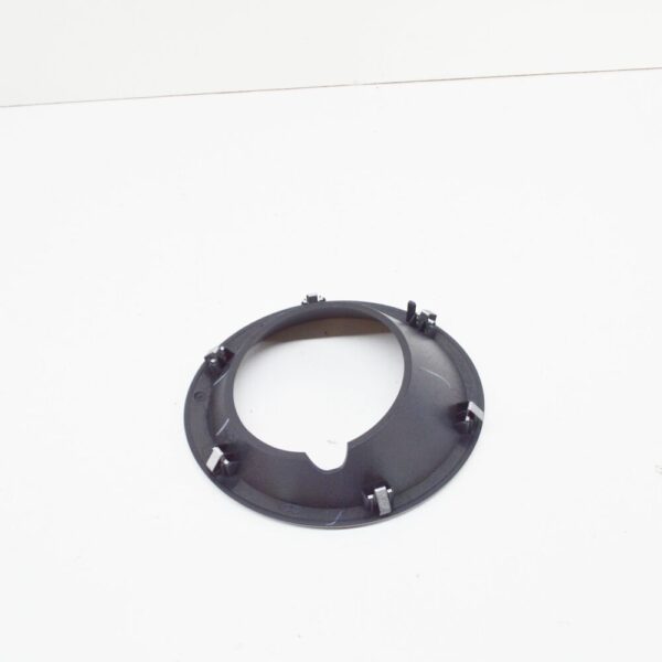 LR012210 - Land Rover Discovery 3 L319 Front Right Fog Bezel LR012210, Part