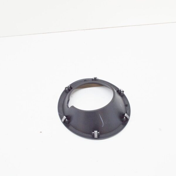 LR012210 - Land Rover Discovery 3 L319 Front Right Fog Bezel LR012210, Part