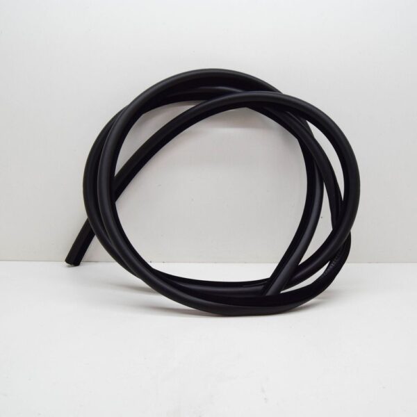 LR012459 - LAND ROVER RANGE ROVER L322 Rear Door Seal LR012459 NEW GENUINE